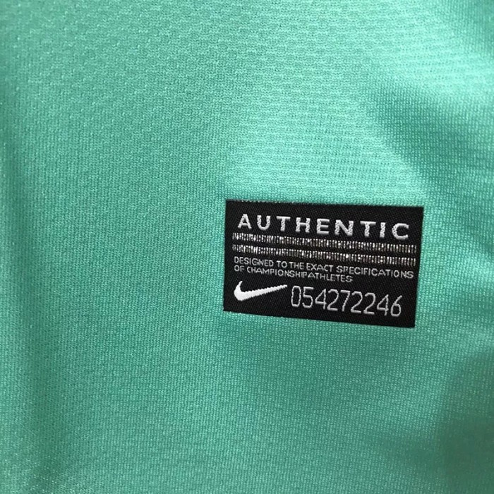 2010-2011 Barcelona Away Retro Soccer Jersey