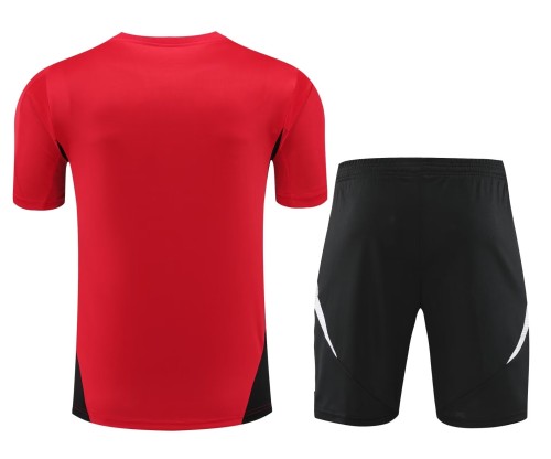 24-25 Manchester United High Quality Training Short Suit