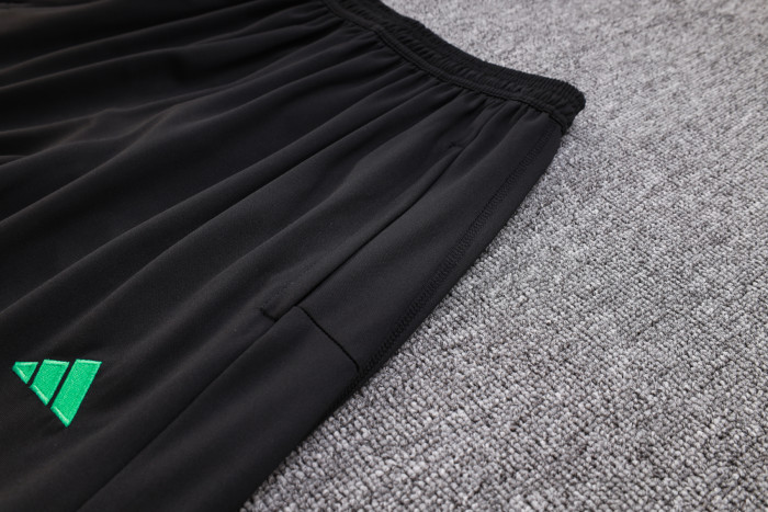 23-24 Bayern High Quality Half Pull Tracksuit