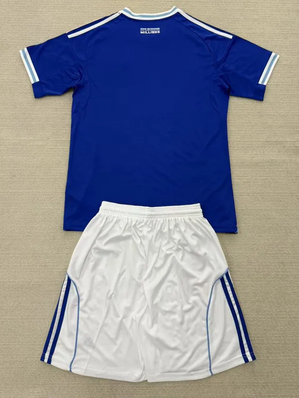 25-26 Strasbourg Home Adult Suit