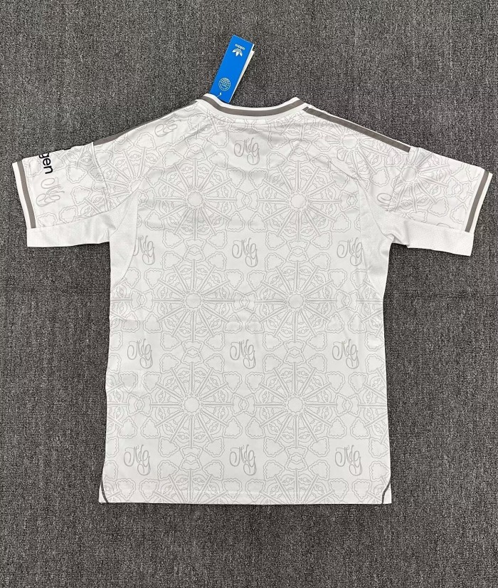 25-26 Nottingham Away Fans Soccer Jersey