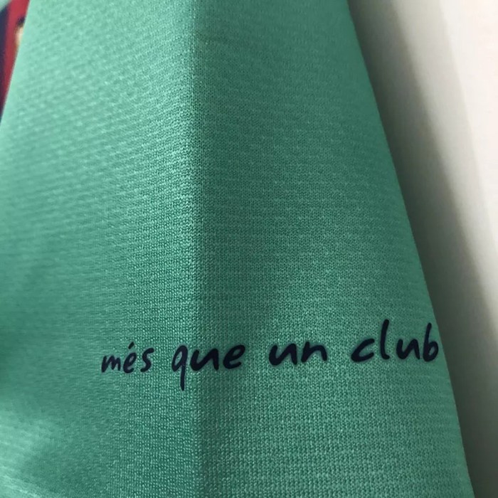 2010-2011 Barcelona Away Retro Soccer Jersey