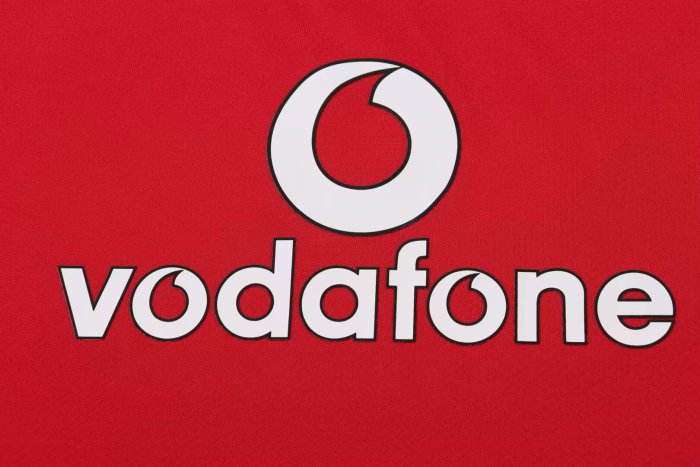 2005-2006 Manchester United Home Retro Kids Soccer Jersey