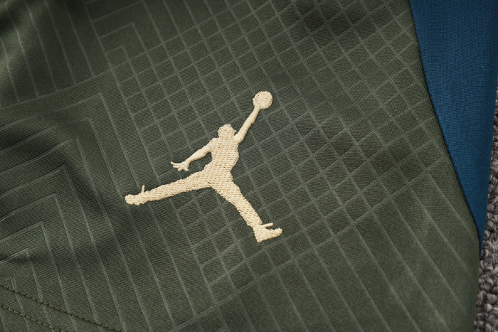 24-25 Paris Saint-Germain High Quality Training Short Suit