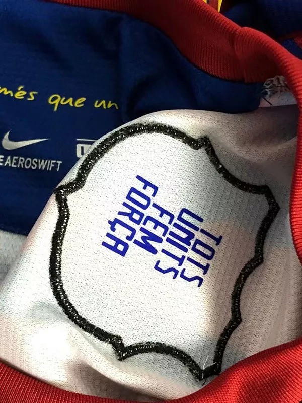 2011-2012 Barcelona Home Long Sleeve Retro Soccer Jersey