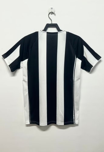 2004-2005 Juventus Home Retro Soccer Jersey