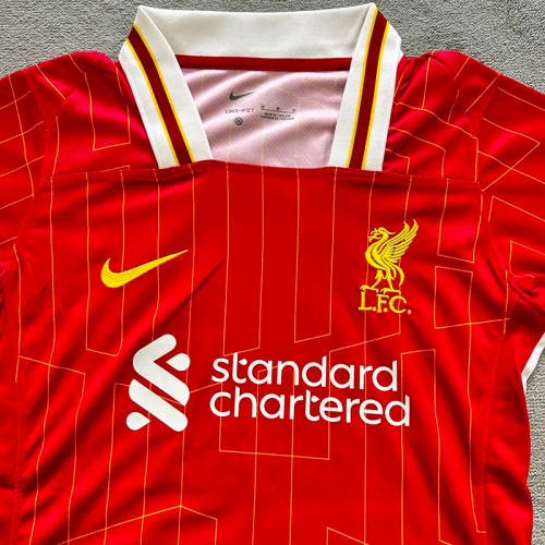24-25 Liverpool Home Women Soccer Jersey
