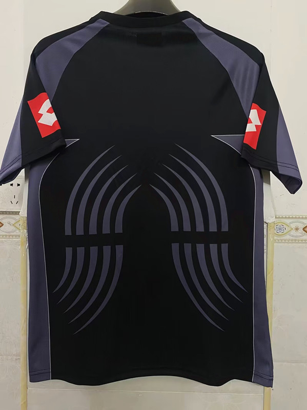 2001-2002 Juventus Goalkeeper Retro Soccer Jersey