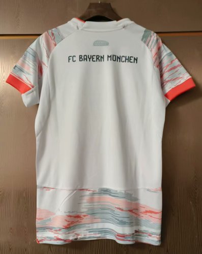 25-26 Bayern Away Women Soccer Jersey (女)