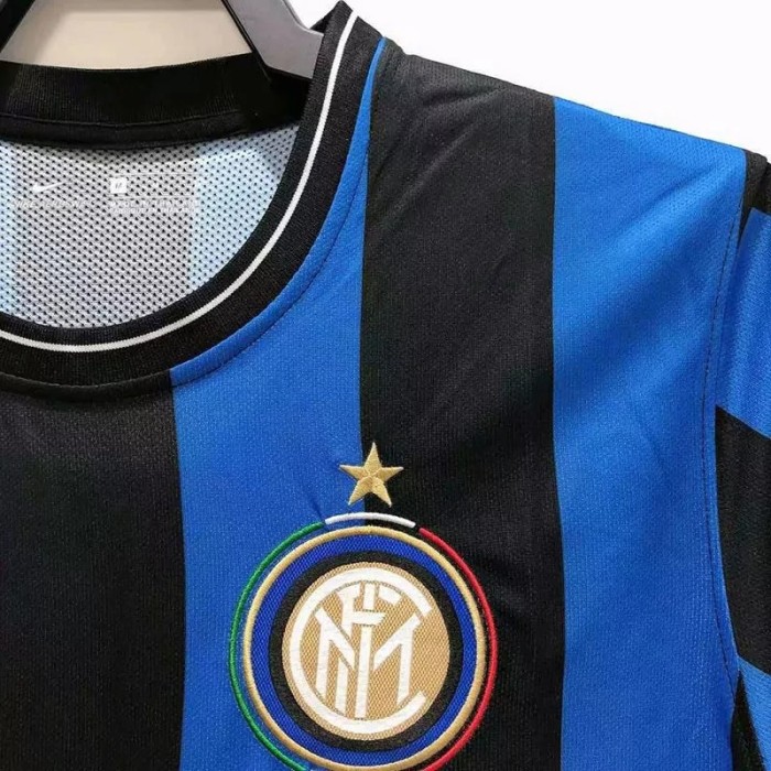 2009-2010 Inter Milan Home Retro Soccer Jersey(带决赛字)