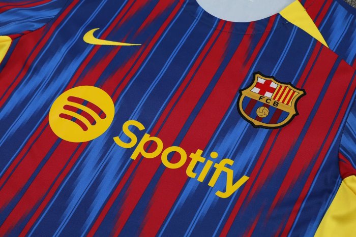 23-24 Barcelona High Quality Training Short Suit