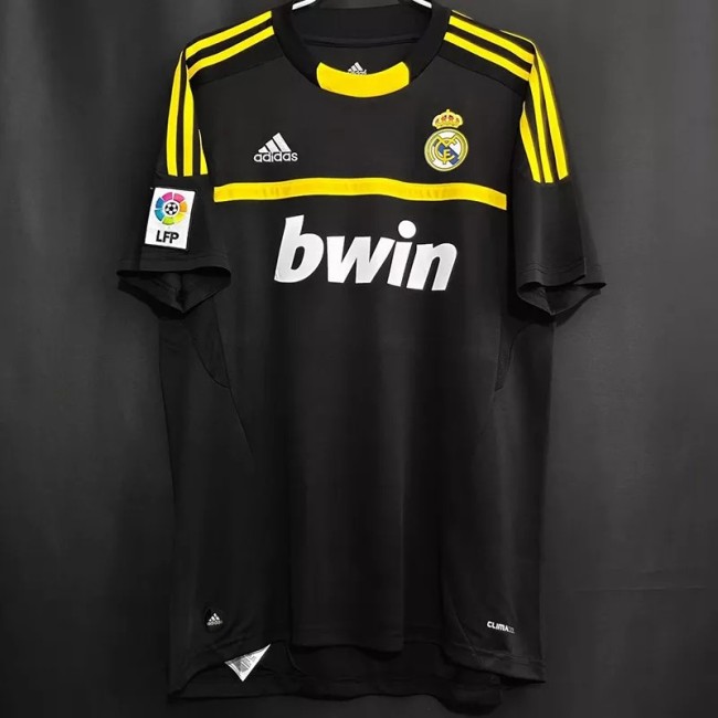 2011-2012 Real Madrid Black GoalKeeper Retro Soccer Jersey