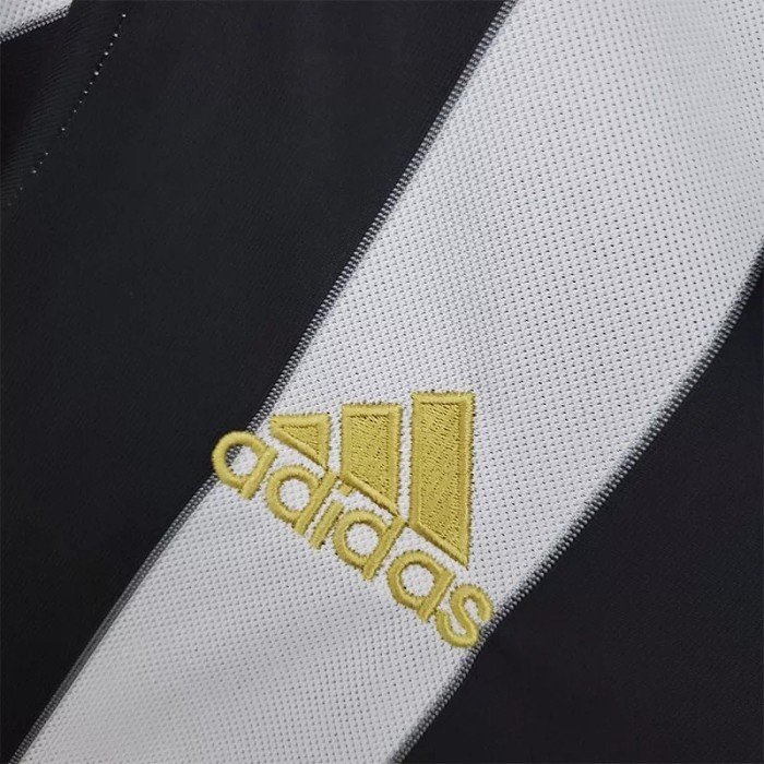 2017-2018 Juventus Home Retro Soccer Jersey