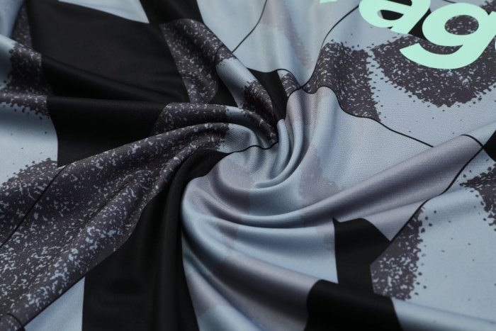 23-24 Chelsea High Quality Training Short Suit