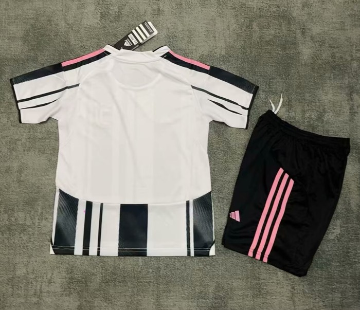 25-26 Juventus Home Kids Soccer Jersey