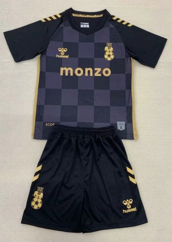 24-25 Coventry City Third Adult Suit