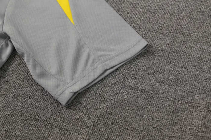 24-25 Liverpool High Quality Training Short Suit