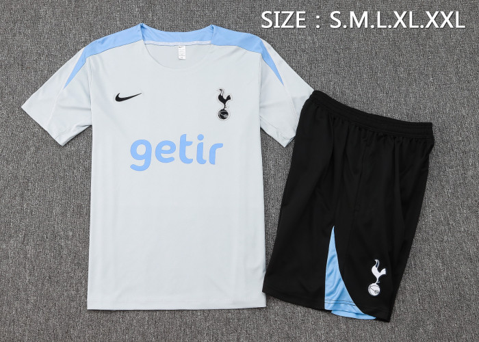 24-25 Tottenham Hotspur High Quality Training Short Suit