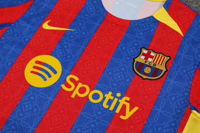 23-24 Barcelona High Quality Training Short Suit