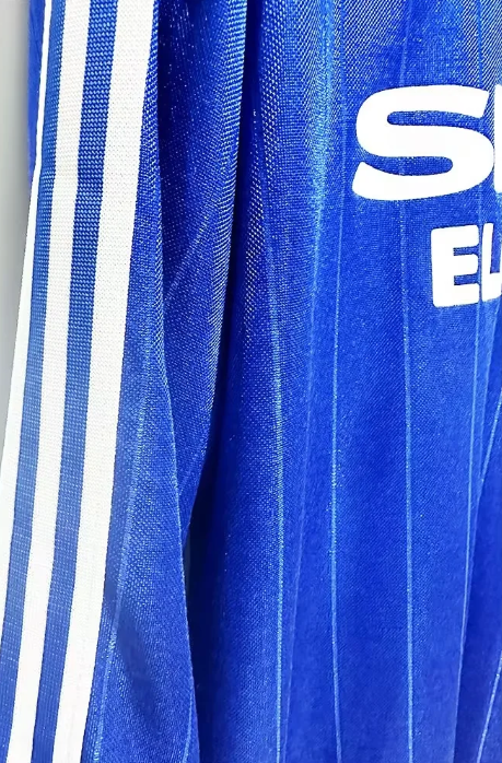 1982-1983 Manchester United Third Retro Soccer Jersey