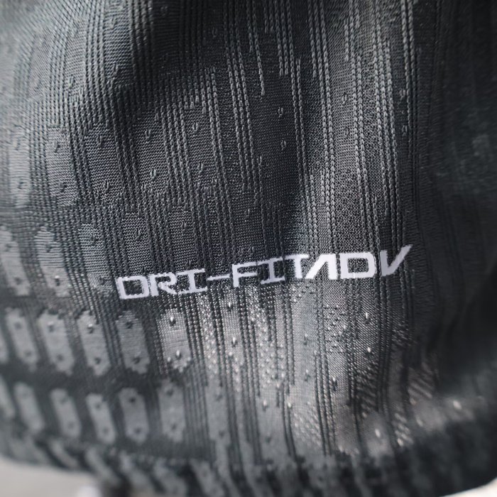 25-26 Paris Saint-Germain Black Goalkeeper Player Version Soccer Jersey