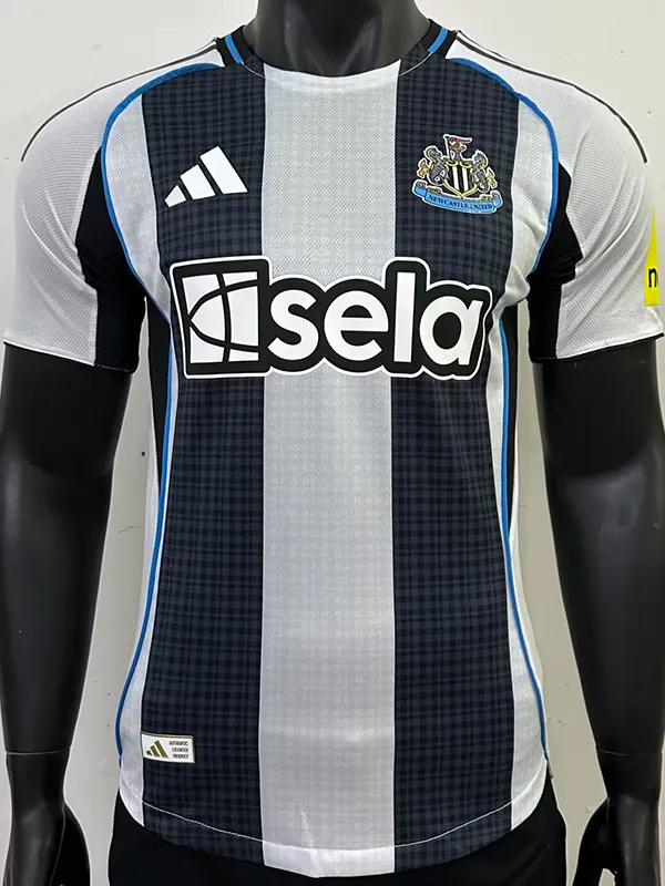 25-26 Newcastle Home Player Version Soccer Jersey