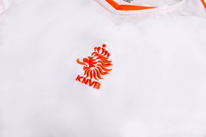 2004  Netherlands  Away Retro Soccer Jersey