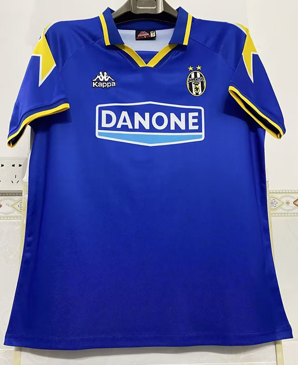 1994-1995 Juventus Away Retro Soccer Jersey
