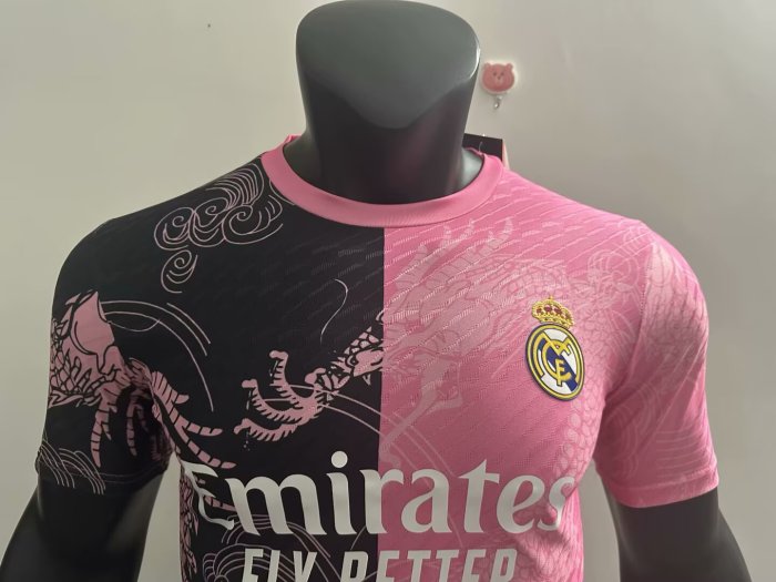 25-26 Real Madrid Pink Black Special Edition Player Version Training Shirts *粉龙纹