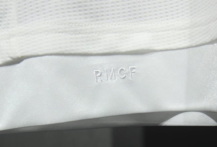 2015-2016 Real Madrid Home Player Version Long Sleeve Retro Soccer Jersey 长袖球员