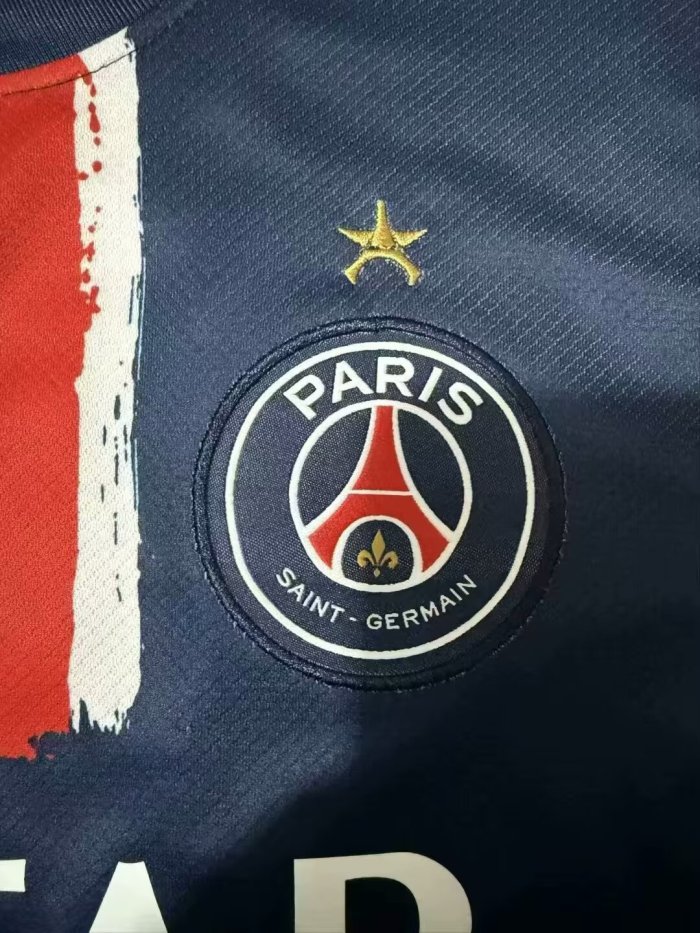 24-25 Paris Saint-Germain Home Fans Soccer Jersey*胸前星星是刺绣