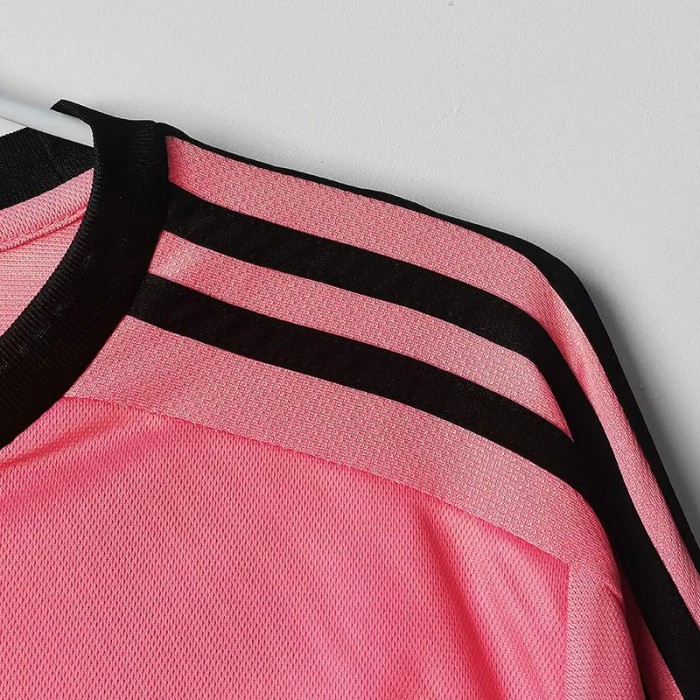 2015-2016 Juventus Away Pink Retro Long Sleeve Soccer Jersey