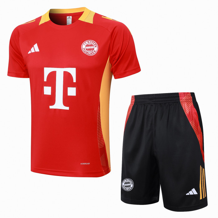 24-25 Bayern High Quality Training Short Suit