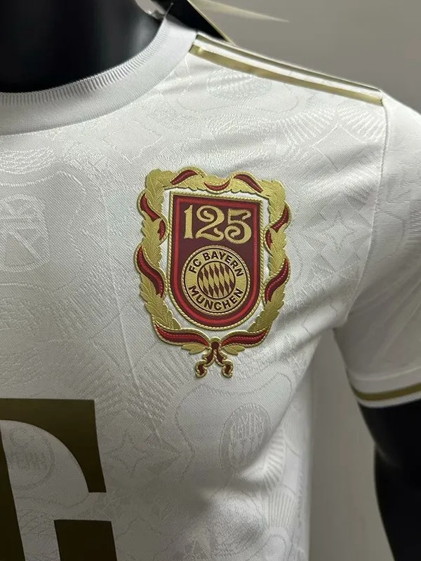 25-26 Bayern White 125th Anniversary Player Version Soccer Jersey