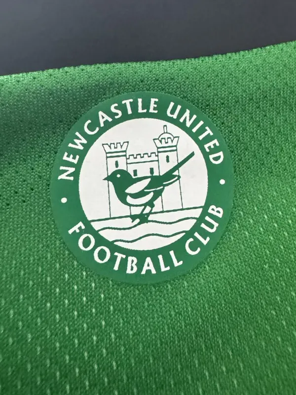 25-26 Newcastle Away Player Version Soccer Jersey