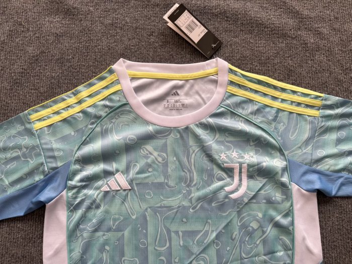 25-26 Juventus Away Adult Suit