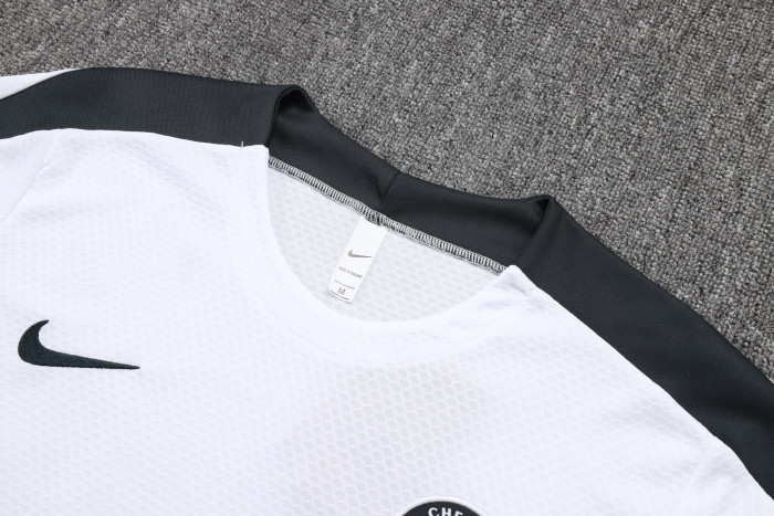 25-26 Chelsea High Quality Training Short Suit