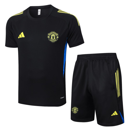 25-26 Manchester United High Quality Training Short Suit