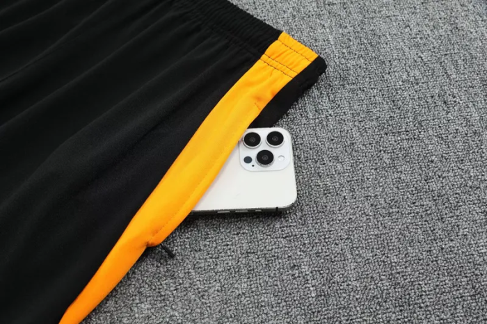 25-26 Bayern High Quality Polo Tracksuit