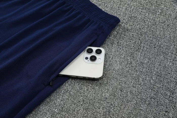 25-26 Manchester City High Quality Training Short Suit