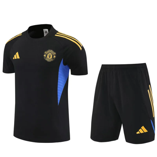 25-26 Manchester United High Quality Training Short Suit