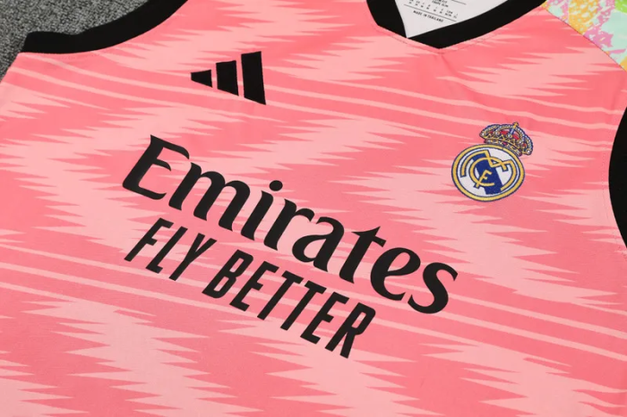 25-26 Real Madrid High Quality Tank Top And Shorts Suit