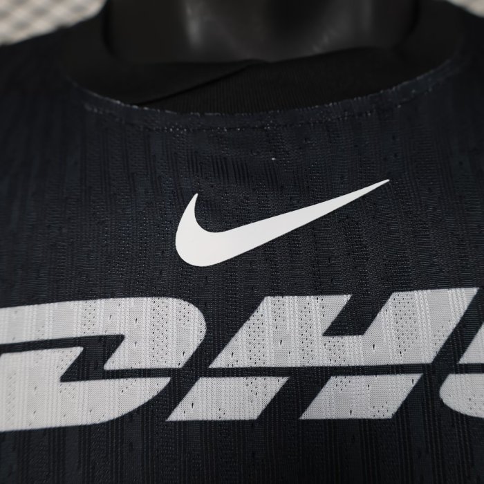 25-26 Pumas UNAM Goalkeeper Player Version Soccer Jersey