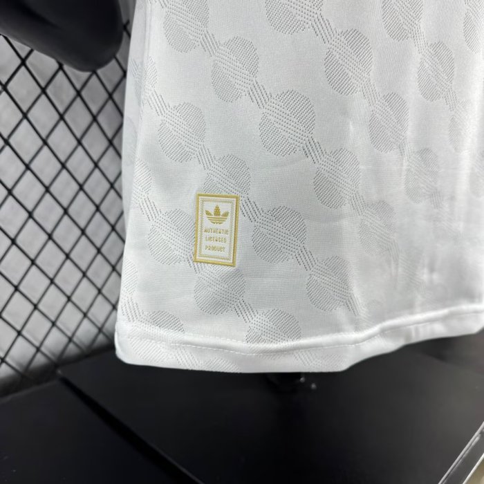 25-26 Real Madrid White Special Edition Player Version Soccer Jersey 1:1 Thai Quality