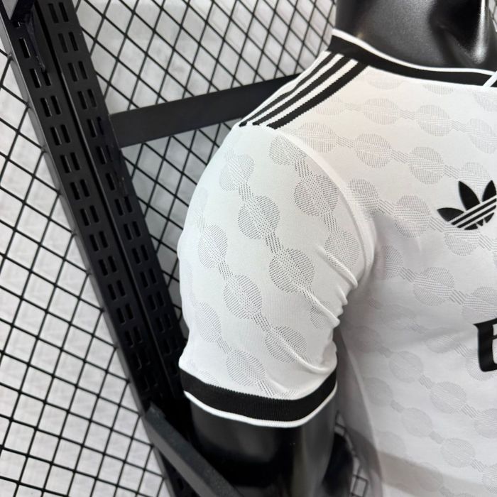 25-26 Real Madrid White Special Edition Player Version Soccer Jersey 1:1 Thai Quality