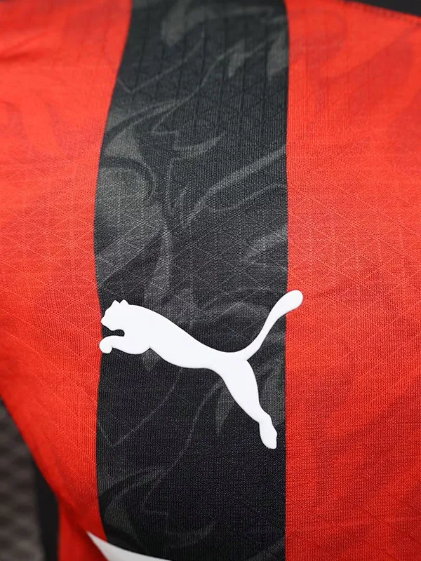 25-26 AC Milan Home Long Sleeve Player Version Soccer Jersey 1:1 Thai Quality(长袖球员)