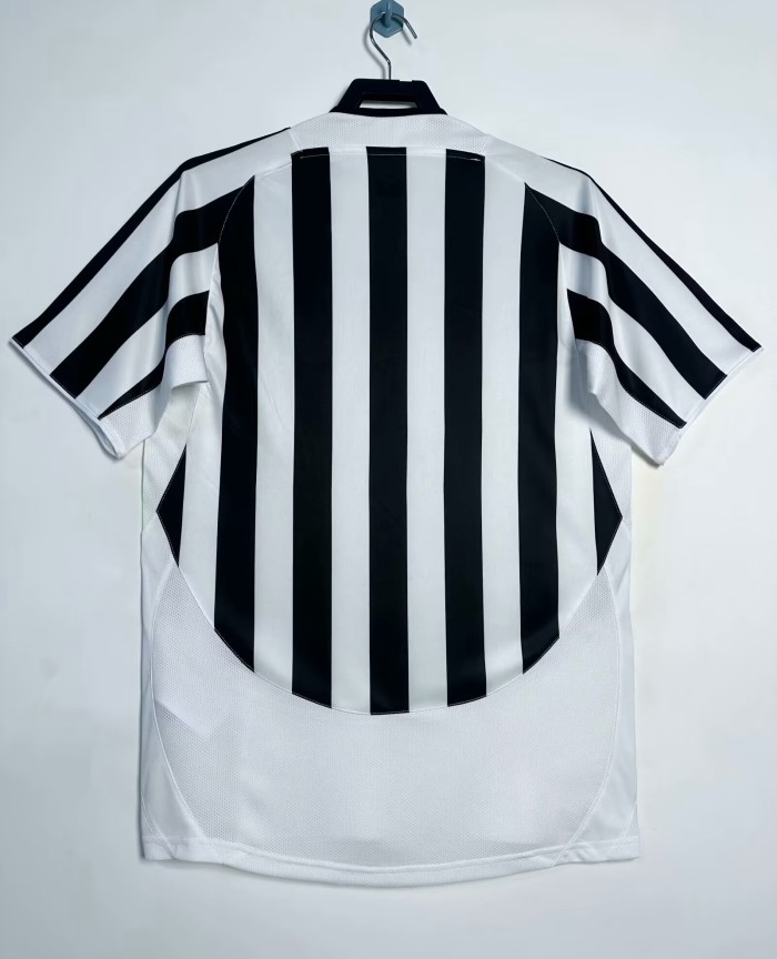 2003-2004 Juventus Home Retro Soccer Jersey