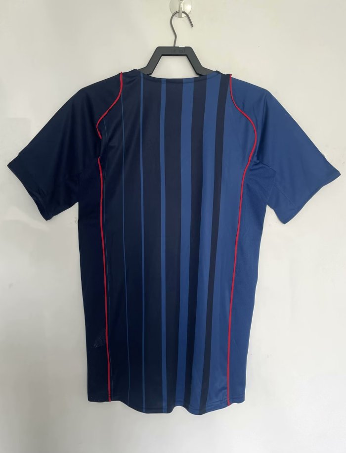 2004-2005 Barcelona Away Retro Soccer Jersey