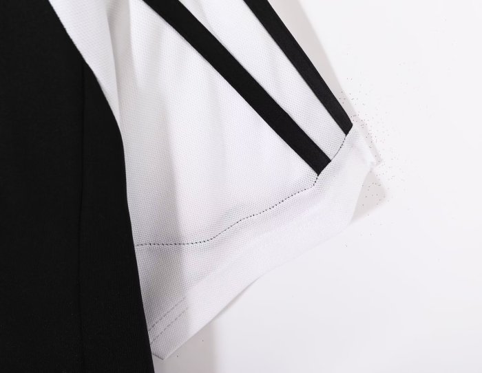 2001-2002 Real Madrid Away Retro Adult Suit