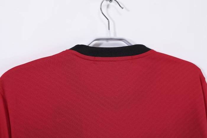 2010 Manchester United Home Long sleeves Retro Soccer Jersey